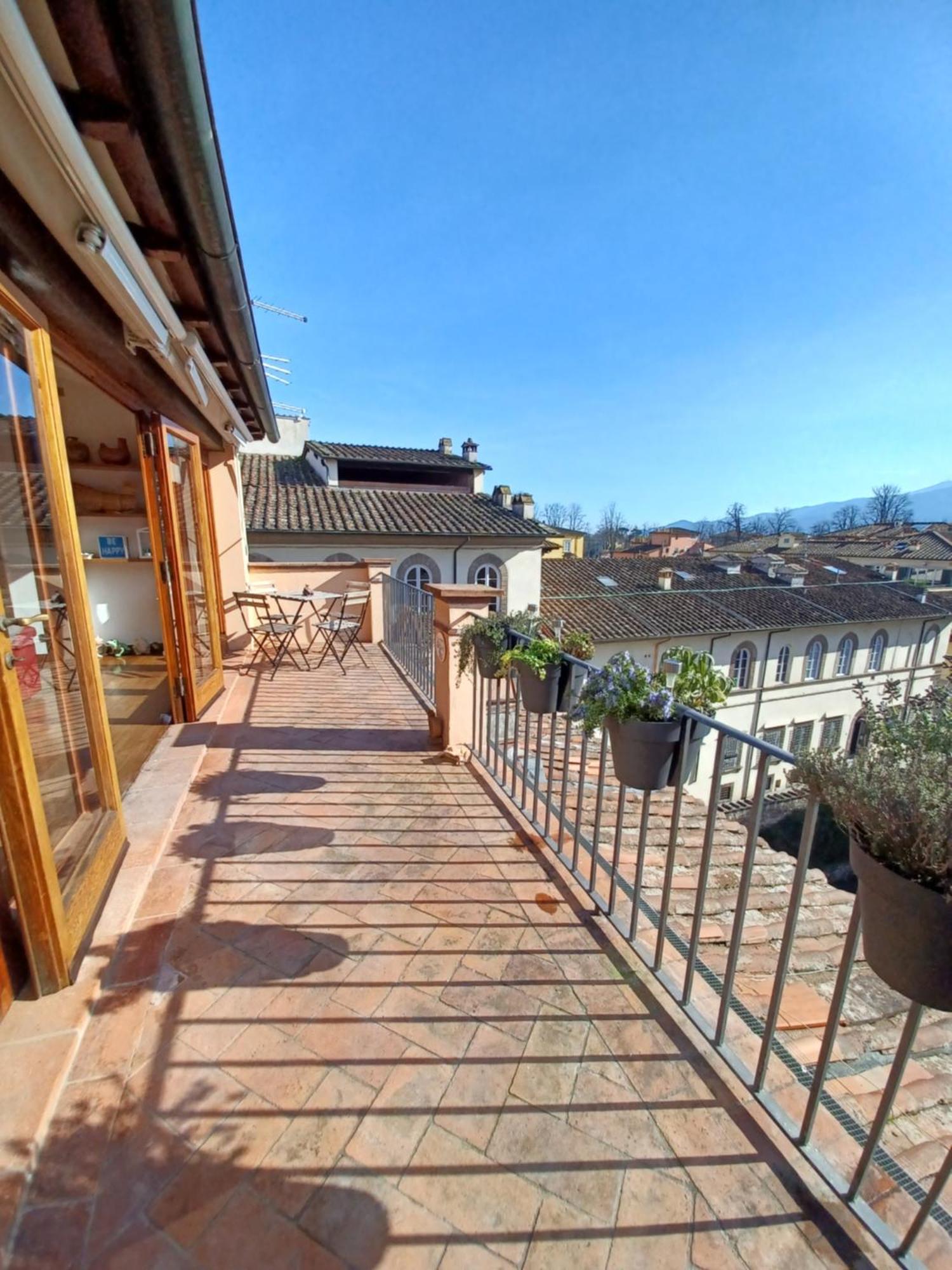 Terrazza Coccode' Spazioso Con Vista Mozzafiato! Лукка Экстерьер фото